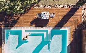 Las Gaviotas Suites Hotel & Spa